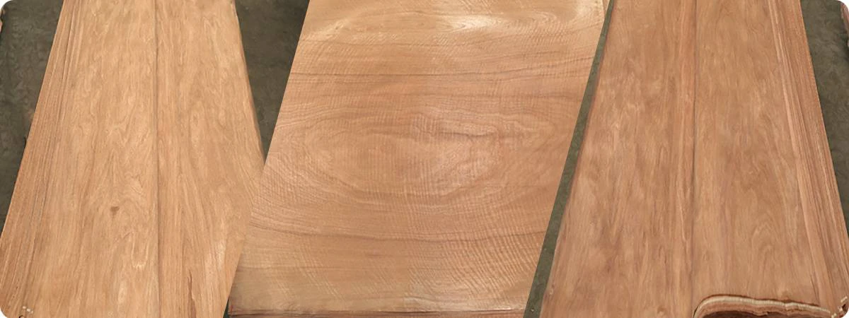 Natural Pencil Cedar PQ veneer with distinctive fine grain and smooth surface.